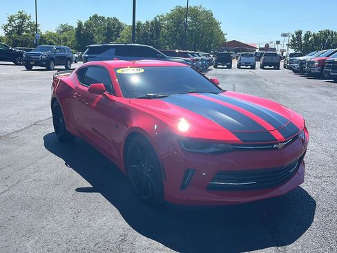 Used 2018 Chevrolet Camaro LT w/ RS Package RWD image 7