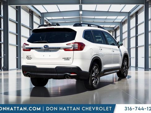 Used 2023 Subaru Ascent Limited AWD/4WD image 24