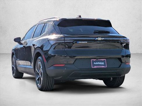 New 2026 Chevrolet Equinox EV LT image 7