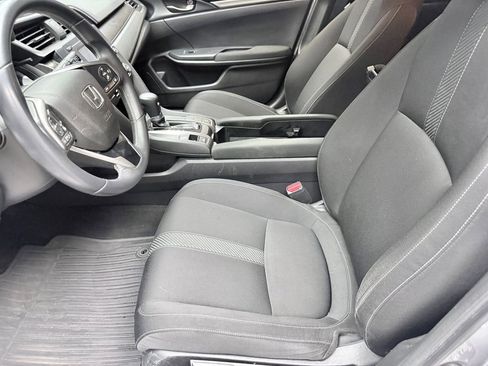 Used 2019 Honda Civic Sport image 10