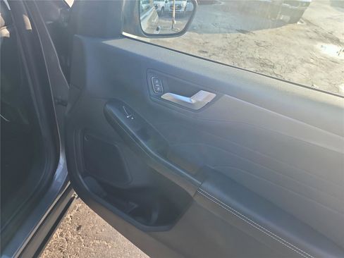 New 2026 Ford Escape SE image 23