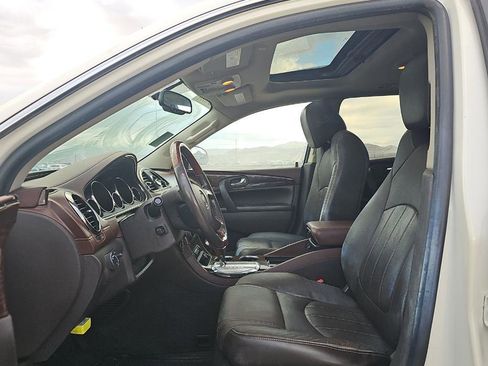 Used 2013 Buick Enclave Premium image 6