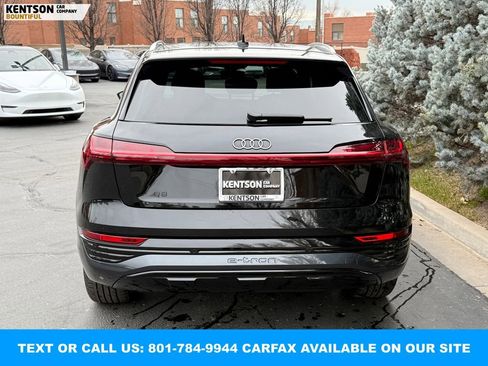 Used 2024 Audi Q8 e-tron Premium Plus image 7