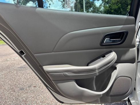 Used 2013 Chevrolet Malibu LS image 10