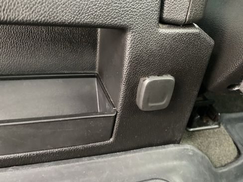 Used 2018 GMC Sierra 1500 SLE w/ SLE Value Package image 19