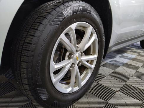 Used 2017 Chevrolet Equinox LS AWD/4WD image 31