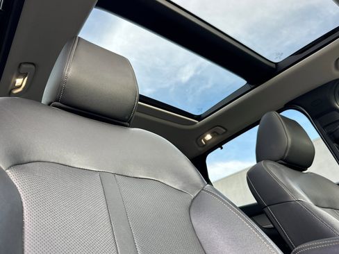 Certified 2024 MAZDA CX-90 3.3 Turbo w/ Premium Package image 18