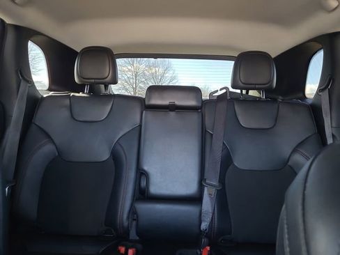 Used 2022 Jeep Cherokee Trailhawk w/ Trailer Tow Group image 31