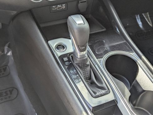 Certified 2024 Nissan Altima 2.5 SV FWD image 26