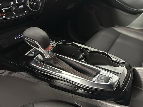 Used 2024 Chevrolet Trax RS w/ Driver Confidence Package image 22