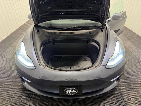 Used 2020 Tesla Model 3 Performance image 40