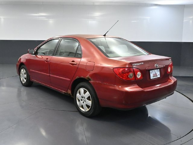Used 2005 Toyota Corolla LE w/ Audio Value Pkg FWD image 5