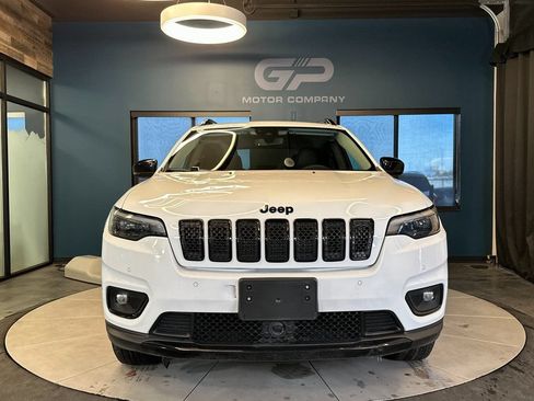 Used 2023 Jeep Cherokee Altitude Lux AWD/4WD image 8
