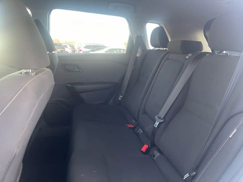 Used 2023 Nissan Rogue S image 17