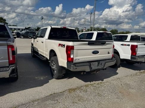Used 2019 Ford F250 Lariat w/ Lariat Ultimate Package AWD/4WD image 2