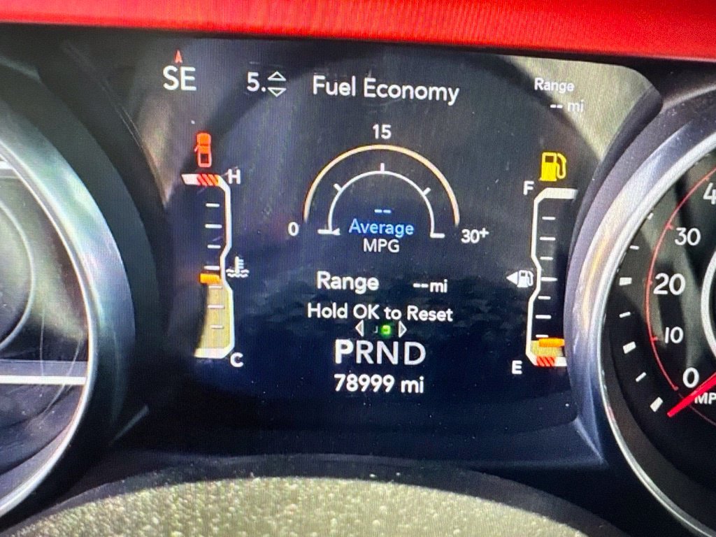 Used 2020 Jeep Gladiator Rubicon AWD/4WD image 6
