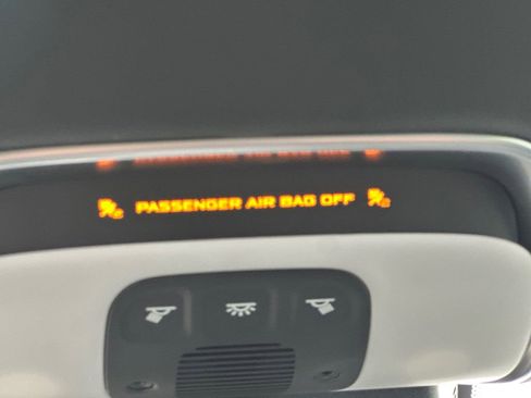 Used 2021 McLaren GT image 20