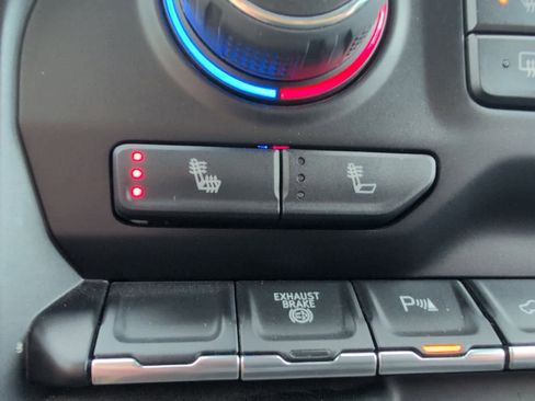 Used 2023 Chevrolet Silverado 2500 LT w/ Midnight Edition image 23