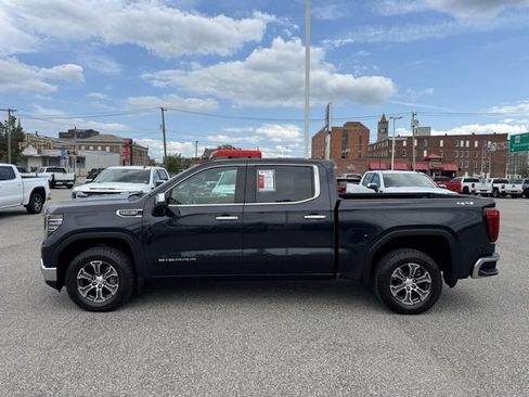 Certified 2024 GMC Sierra 1500 SLT image 2