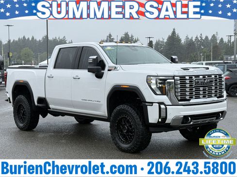 Used 2024 GMC Sierra 2500 Denali w/ Denali Reserve Package AWD/4WD image 7