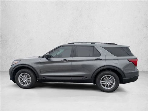 New 2026 Ford Explorer Active image 5
