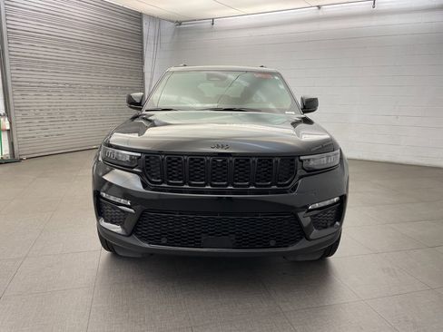 New 2025 Jeep Grand Cherokee Limited w/ Luxury Tech Group II image 6