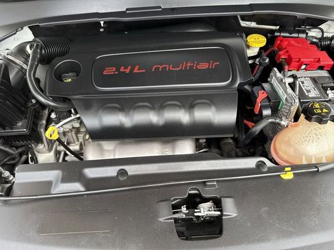 Used 2021 Jeep Compass Limited image 14