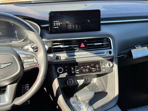 Used 2025 Genesis G70 2.5T w/ Sport Prestige Package image 23