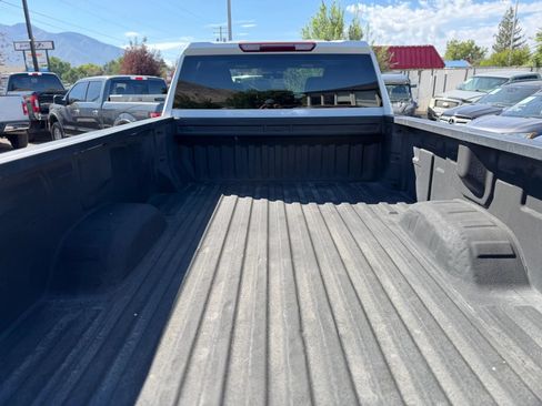 Used 2022 Chevrolet Silverado 2500 LT w/ Fleet Comfort Package AWD/4WD image 22