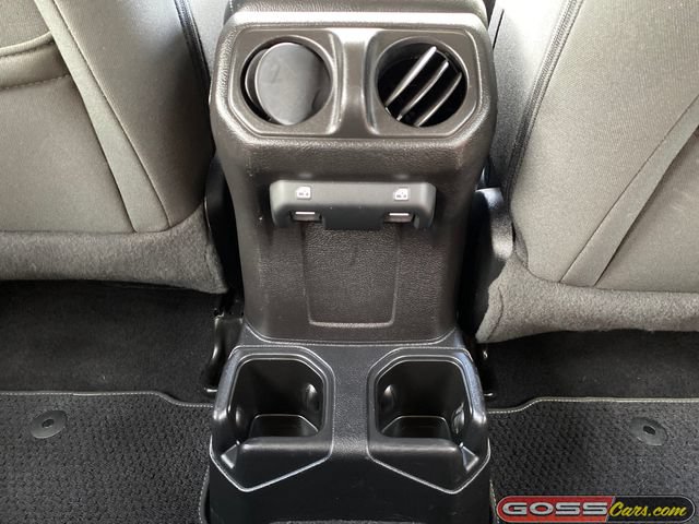 Used 2021 Jeep Wrangler Unlimited Sport AWD/4WD image 21