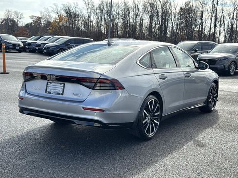 Used 2025 Honda Accord Touring image 24