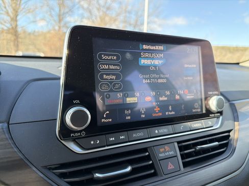 Certified 2024 Nissan Altima 2.5 SV image 18