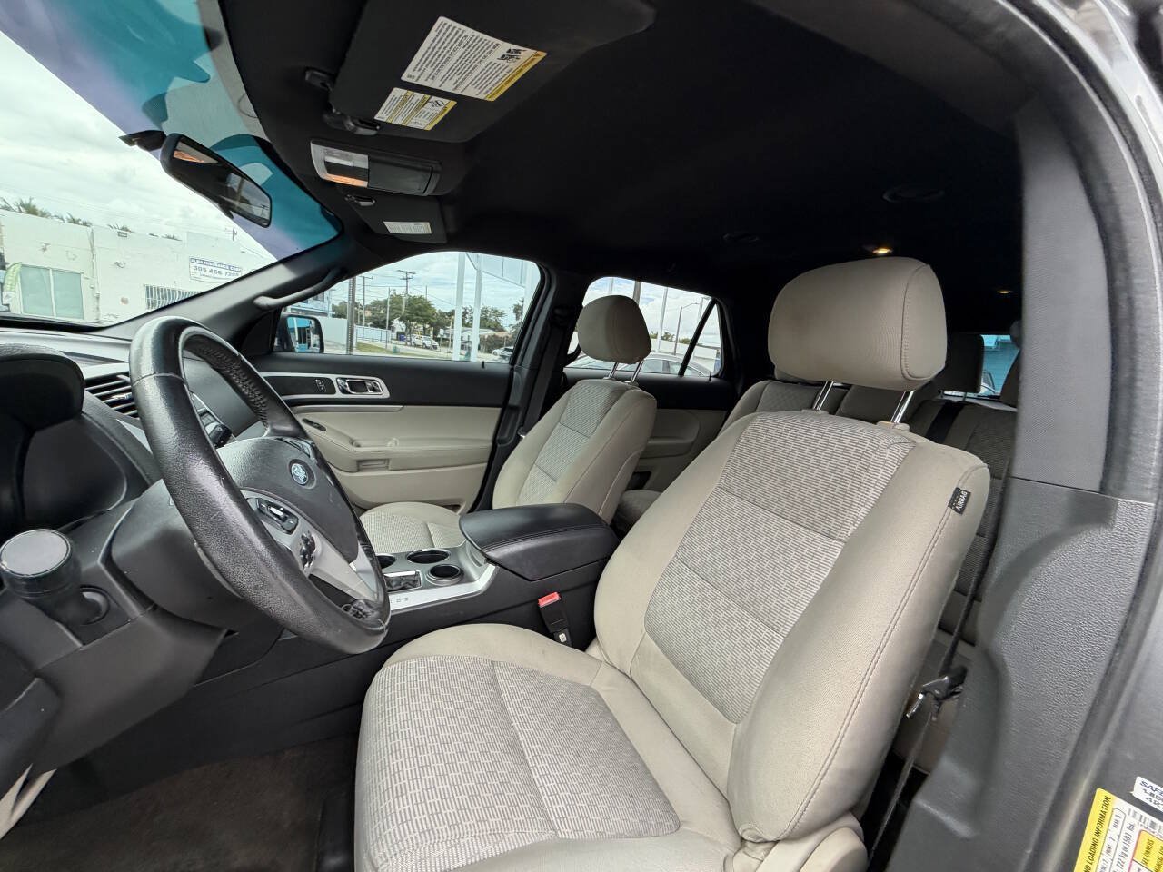 Used 2014 Ford Explorer XLT FWD image 13