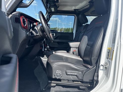 Used 2020 Jeep Wrangler Unlimited Rubicon AWD/4WD image 15