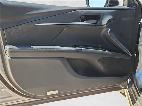 Used 2025 Toyota Camry XSE w/ Premium Package FWD image 10