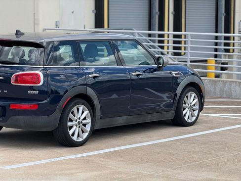 Used 2016 MINI Cooper Clubman FWD image 9