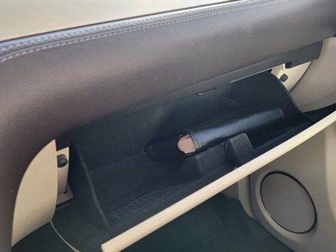 Used 2014 Cadillac Escalade ESV Platinum image 44