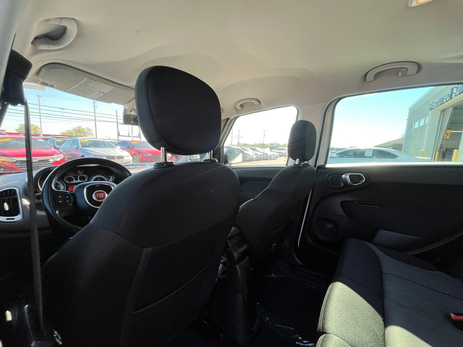 Used 2017 FIAT 500L Pop FWD image 33