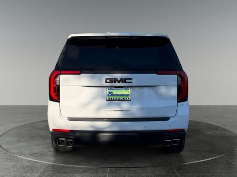 Used 2025 GMC Yukon AT4 w/ AT4 Premium Plus Package AWD/4WD image 8
