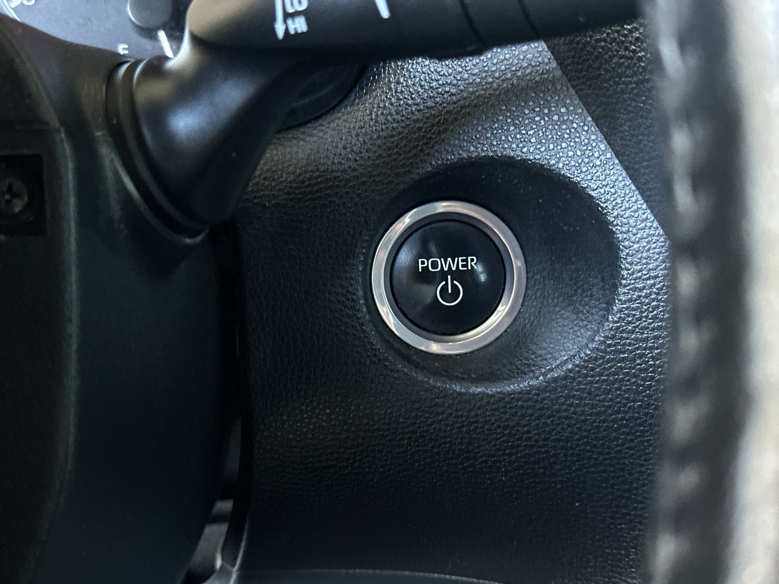 Used 2023 Toyota Corolla Cross AWD Hybrid image 19