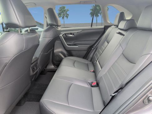 Used 2025 Toyota RAV4 XLE Premium FWD image 25