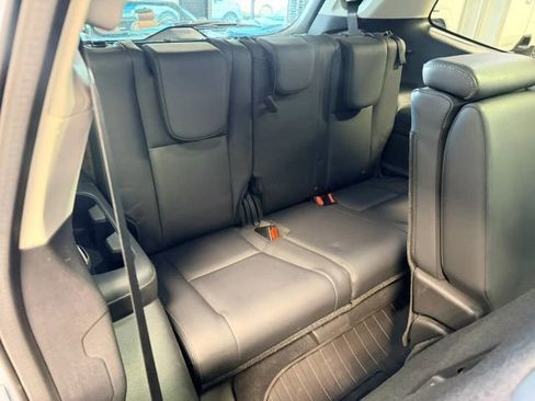 Used 2019 Subaru Ascent Limited w/ Popular Package #2A image 14