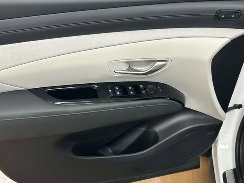 New 2026 Hyundai Tucson Limited FWD image 16
