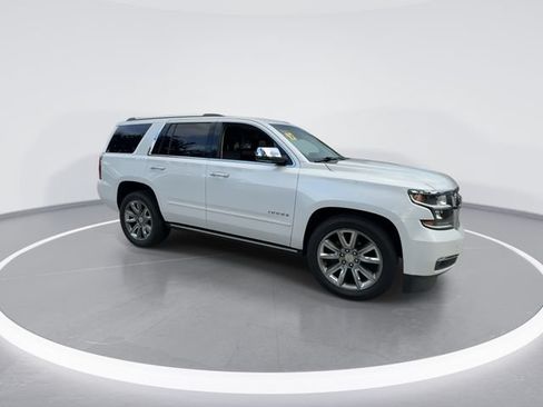 Used 2017 Chevrolet Tahoe Premier RWD image 2