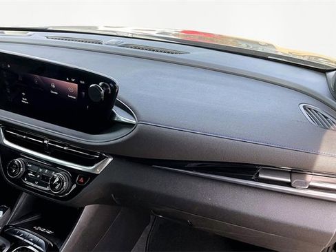 Used 2024 Buick Envista Sport Touring w/ Convenience I Package image 16