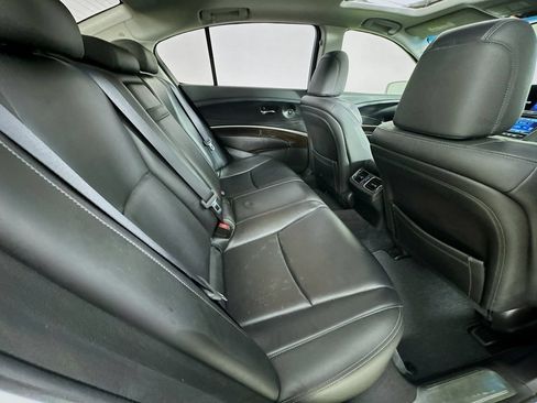 Used 2015 Acura RLX w/ Technology Package FWD image 34