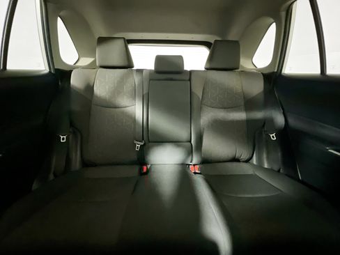 Used 2019 Toyota RAV4 XLE image 33