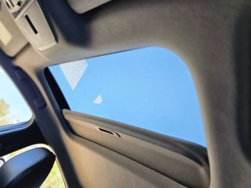 New 2026 Nissan Sentra SR w/ SR Premium Package FWD image 27