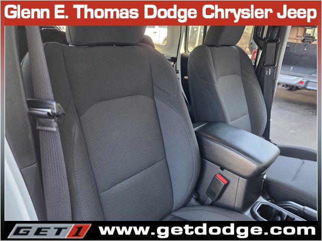 Certified 2022 Jeep Wrangler Unlimited Sport AWD/4WD image 32