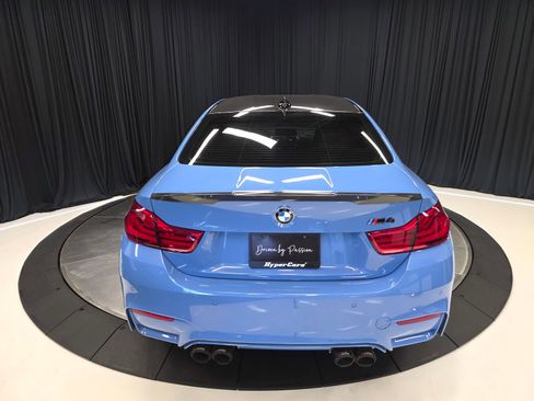 Used 2018 BMW M4 Coupe RWD image 10